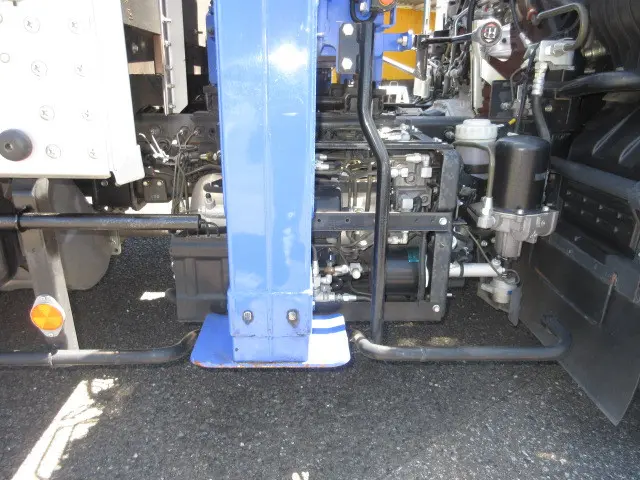 いすゞ フォワード 2PG-FRR90S2(2WD)の写真38