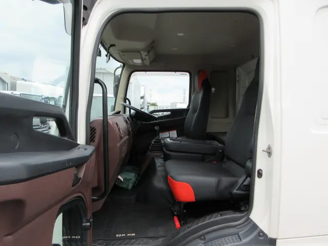 日野 レンジャー 2KG-FD2ABA(2WD)の写真23