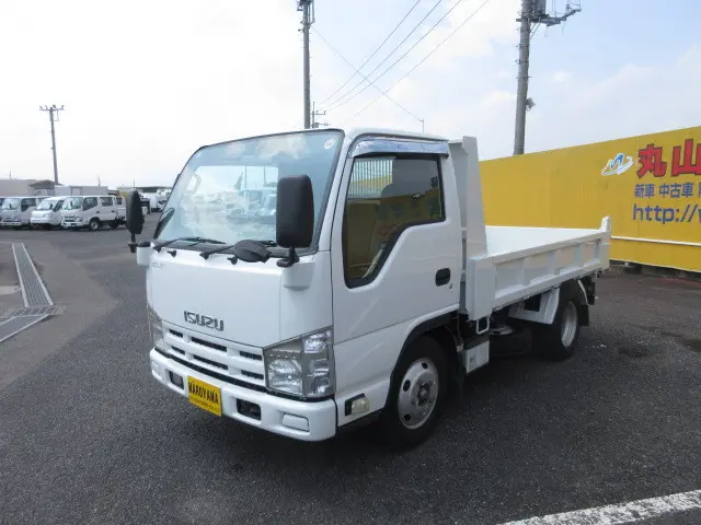 いすゞ エルフ TKG-NKR85AN(2WD)の写真1