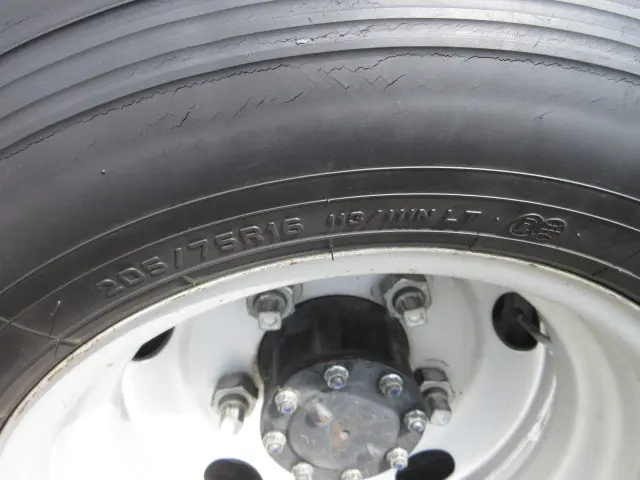 いすゞ エルフ TKG-NKR85AN(2WD)の写真48