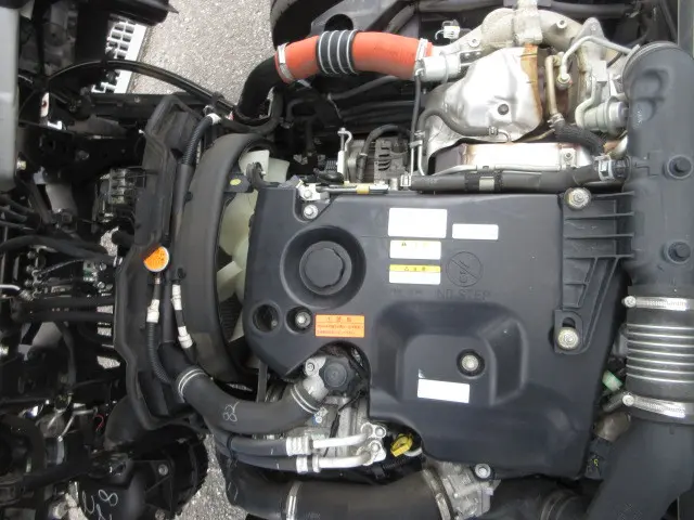 いすゞ エルフ TRG-NLR85AN(4WD)の写真29