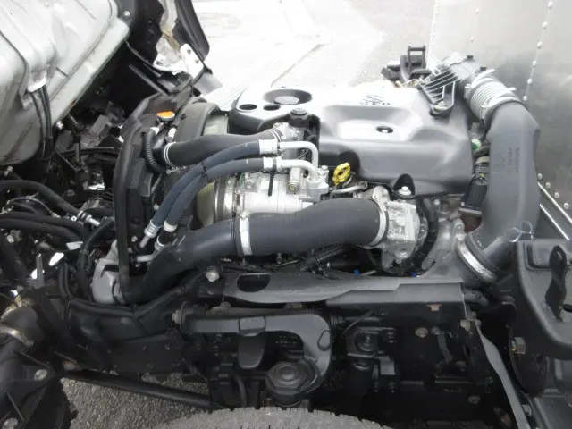 いすゞ エルフ TRG-NLR85AN(4WD)の写真30