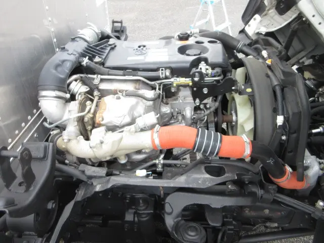 いすゞ エルフ TRG-NLR85AN(4WD)の写真31