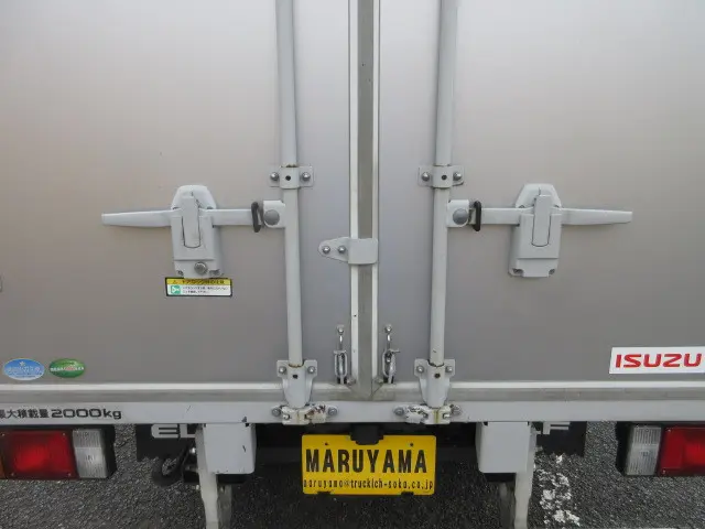 いすゞ エルフ TRG-NLR85AN(4WD)の写真47