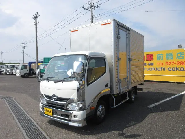 日野 デュトロ TKG-XZU605M(2WD)の写真1