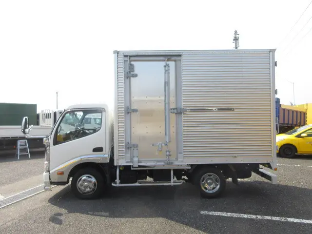 日野 デュトロ TKG-XZU605M(2WD)の写真5