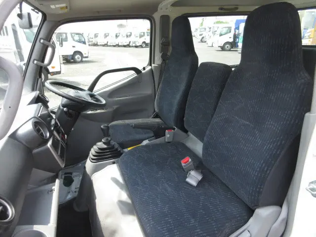 トヨタ トヨエース QDF-KDY231(2WD)の写真23