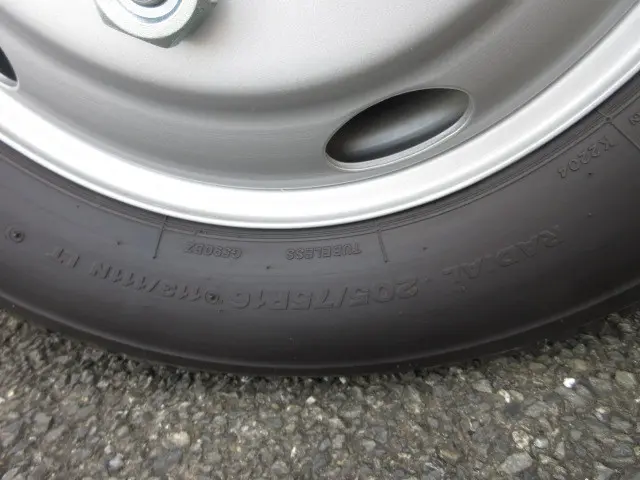 日産 アトラス 2WG-AKR88AT(2WD)の写真49
