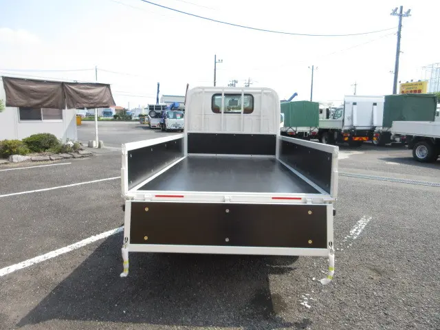 日産 アトラス 2WG-AJS88AF(4WD)の写真8