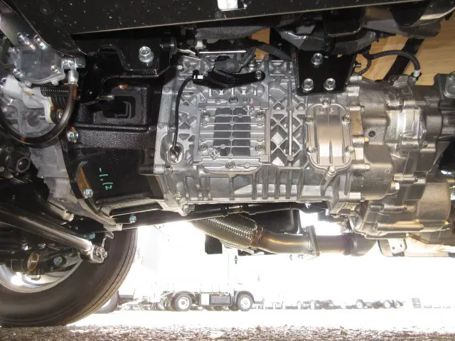 日産 アトラス 2WG-AJS88AF(4WD)の写真29