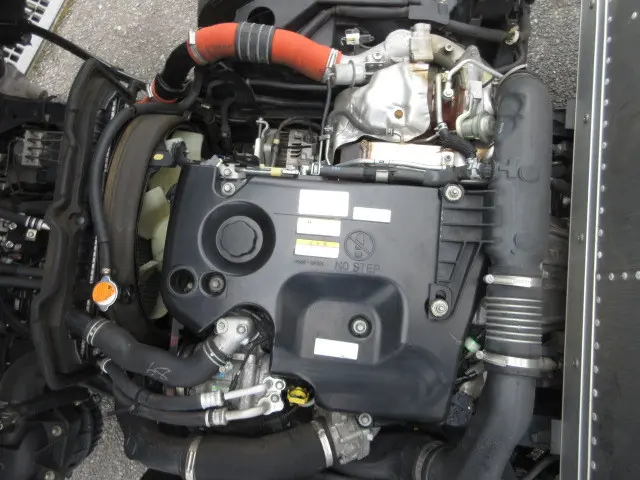 いすゞ エルフ TRG-NLR85AN(2WD)の写真32
