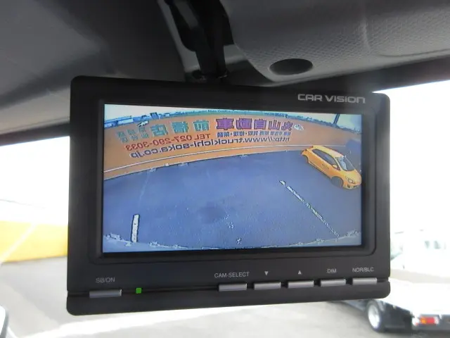 いすゞ エルフ TRG-NMR85AN(2WD)の写真28