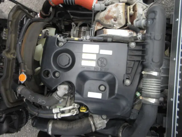 いすゞ エルフ TRG-NMR85AN(2WD)の写真32