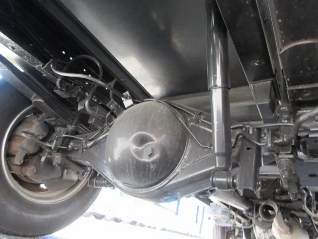 いすゞ エルフ 2PG-NPR88AN(2WD)の写真27