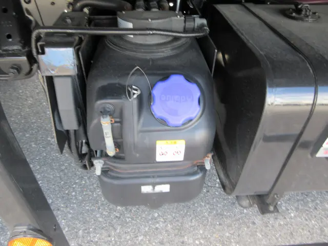 いすゞ エルフ 2PG-NPR88AN(2WD)の写真42