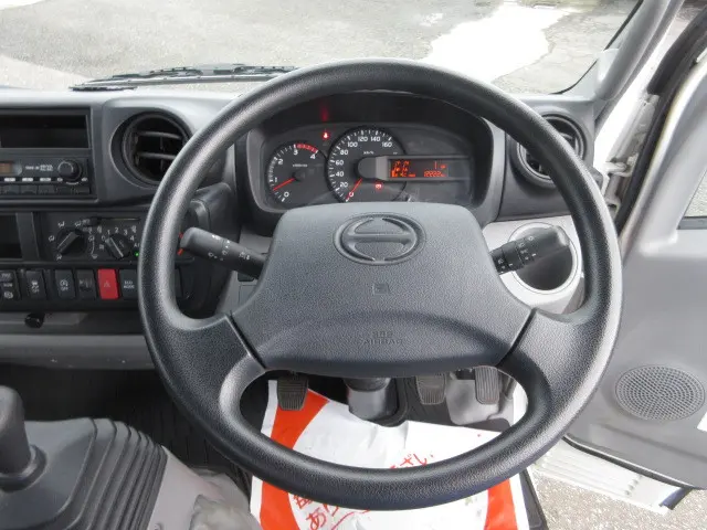 日野 デュトロ TKG-XZU685M(4WD)の写真29
