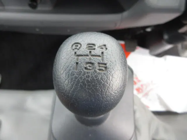 日野 デュトロ TKG-XZU685M(4WD)の写真32