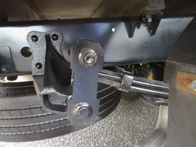 いすゞ エルフ TRG-NHS85A(4WD)の写真31