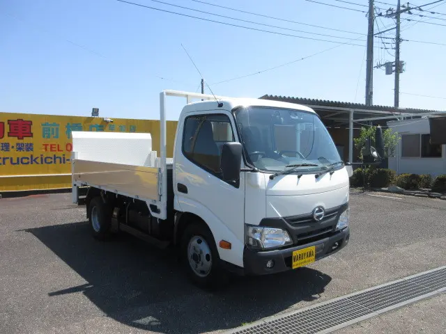 日野 デュトロ TKG-XZU685M(4WD)の写真2