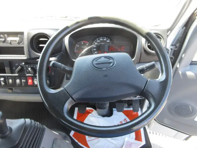 日野 デュトロ TKG-XZU685M(4WD)の写真17