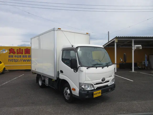 トヨタ ダイナ 2RG-XZC605(2WD)の写真2