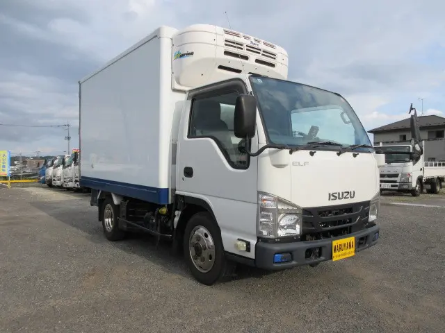 いすゞ エルフ TPG-NJS85AN(4WD)の写真2