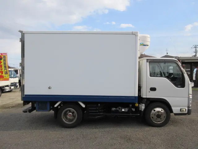 いすゞ エルフ TPG-NJS85AN(4WD)の写真6