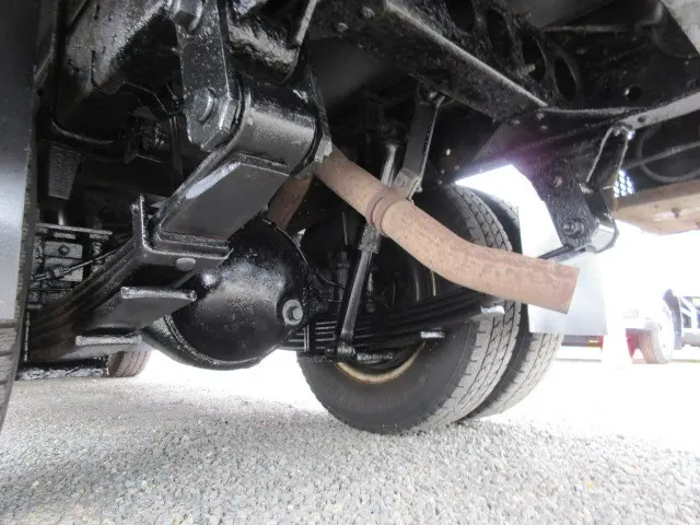 いすゞ エルフ TPG-NJS85AN(4WD)の写真38