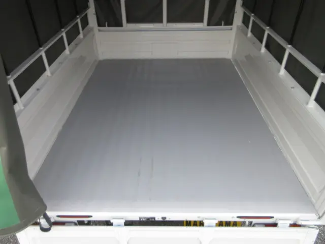 トヨタ ダイナ 2WG-GDY282(4WD)の写真9
