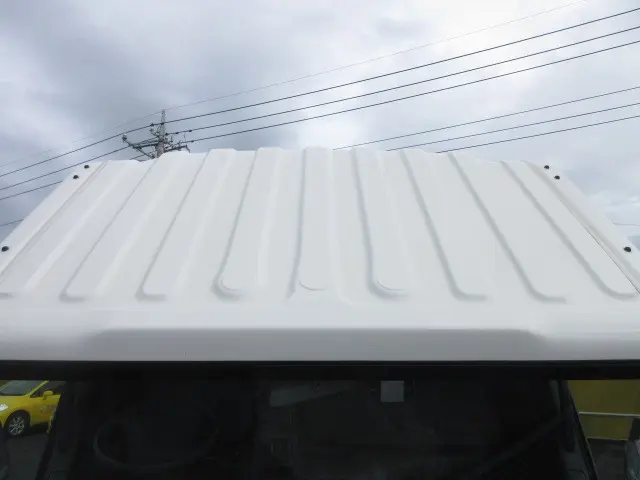 いすゞ エルフ TRG-NNR85AR(2WD)の写真14