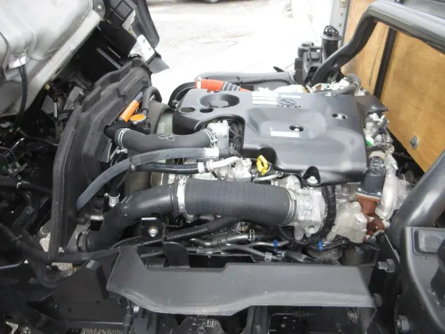いすゞ エルフ TRG-NNR85AR(2WD)の写真26