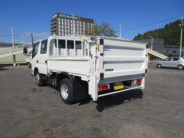 日野 デュトロ 2WG-XZU686M(4WD)の写真3