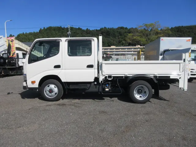 日野 デュトロ 2WG-XZU686M(4WD)の写真5