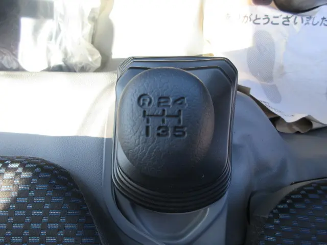 日野 デュトロ 2WG-XZU686M(4WD)の写真18