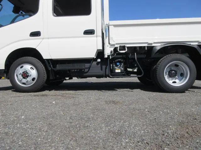 日野 デュトロ 2WG-XZU686M(4WD)の写真39
