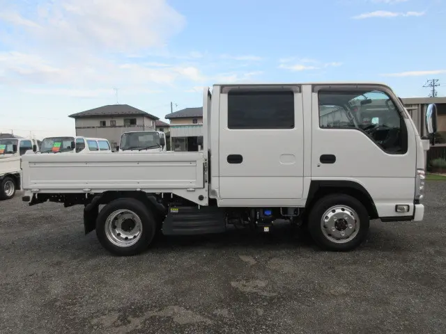 いすゞ エルフ 2RG-NJS88A(4WD)の写真6