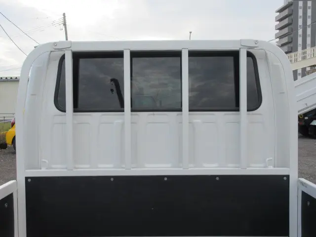 いすゞ エルフ 2RG-NJS88A(4WD)の写真12