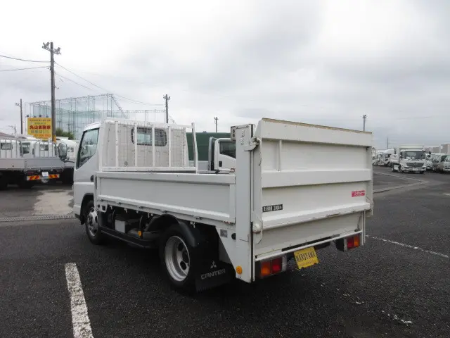 三菱 キャンター PA-FE73DB(2WD)の写真3