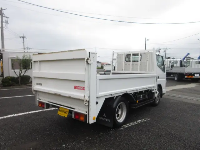 三菱 キャンター PA-FE73DB(2WD)の写真4