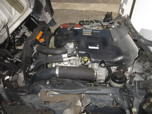 いすゞ エルフ KG-NLR85AN(2WD)の写真36