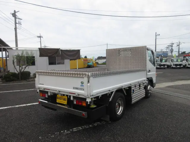 三菱 キャンター TPG-FBA20(2WD)の写真4