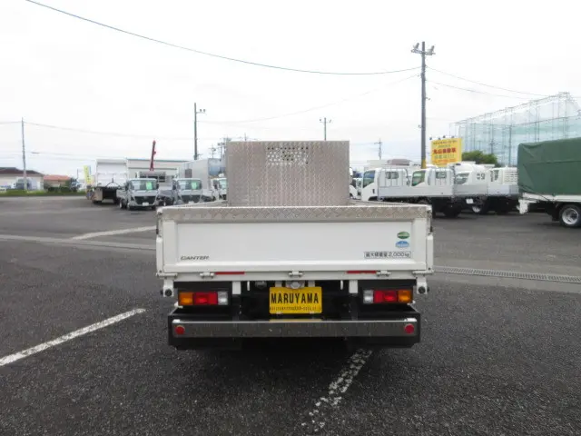 三菱 キャンター TPG-FBA20(2WD)の写真7
