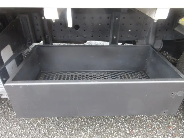 三菱 キャンター TPG-FBA20(2WD)の写真41