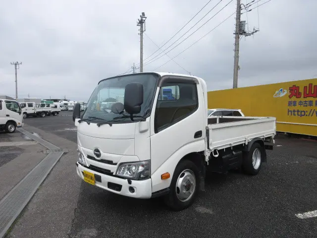 日野 デュトロ 2KG-xZU675M(4WD)の写真1