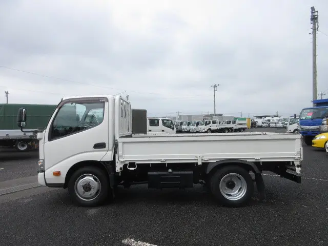 日野 デュトロ 2KG-xZU675M(4WD)の写真5