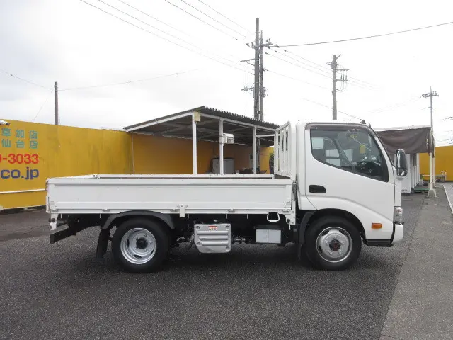 日野 デュトロ 2KG-xZU675M(4WD)の写真6