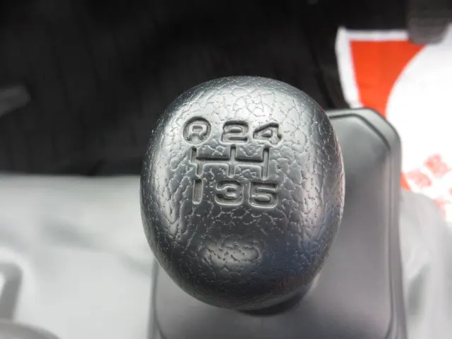 日野 デュトロ 2KG-xZU675M(4WD)の写真16