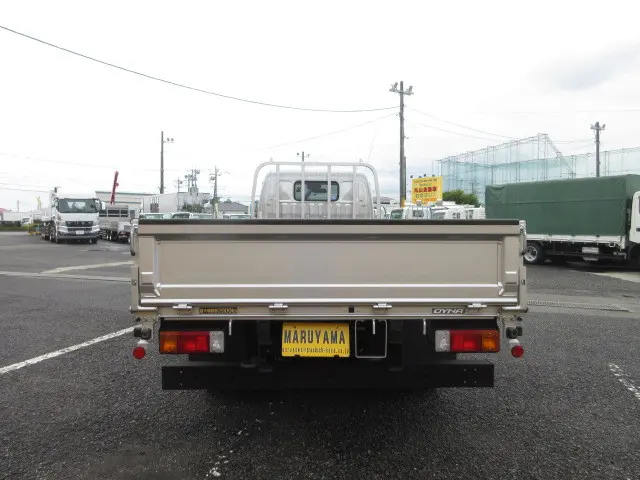 トヨタ ダイナ 2KG-XZU695(4WD)の写真7