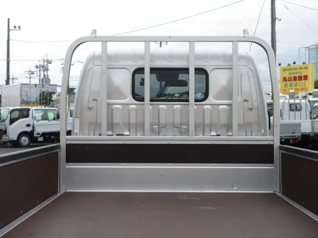 トヨタ ダイナ 2KG-XZU695(4WD)の写真12