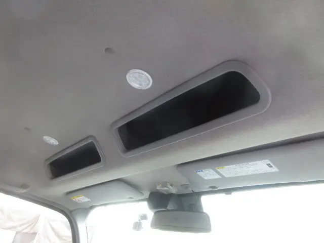 トヨタ ダイナ 2KG-XZU695(4WD)の写真23